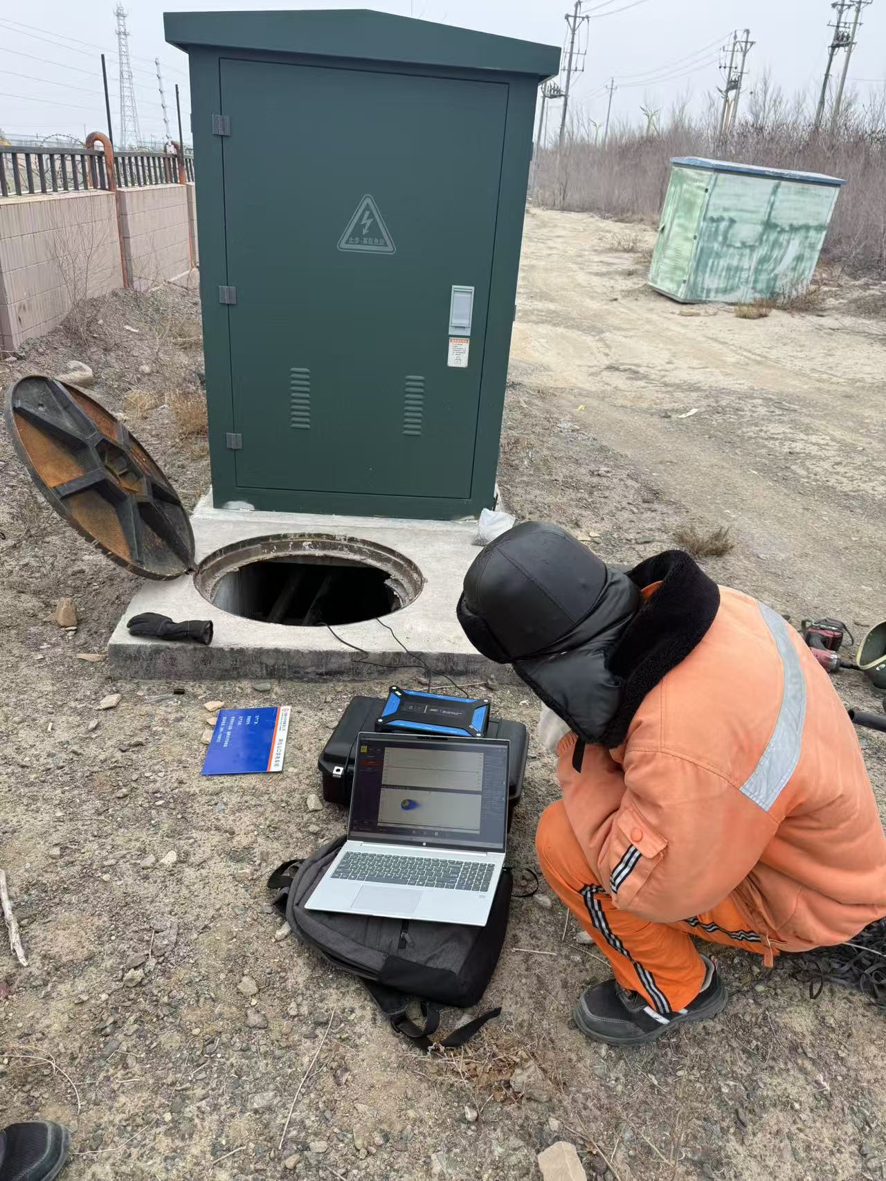 電纜局放測(cè)試儀使用現(xiàn)場(chǎng) 電纜局放測(cè)試儀使用現(xiàn)場(chǎng)